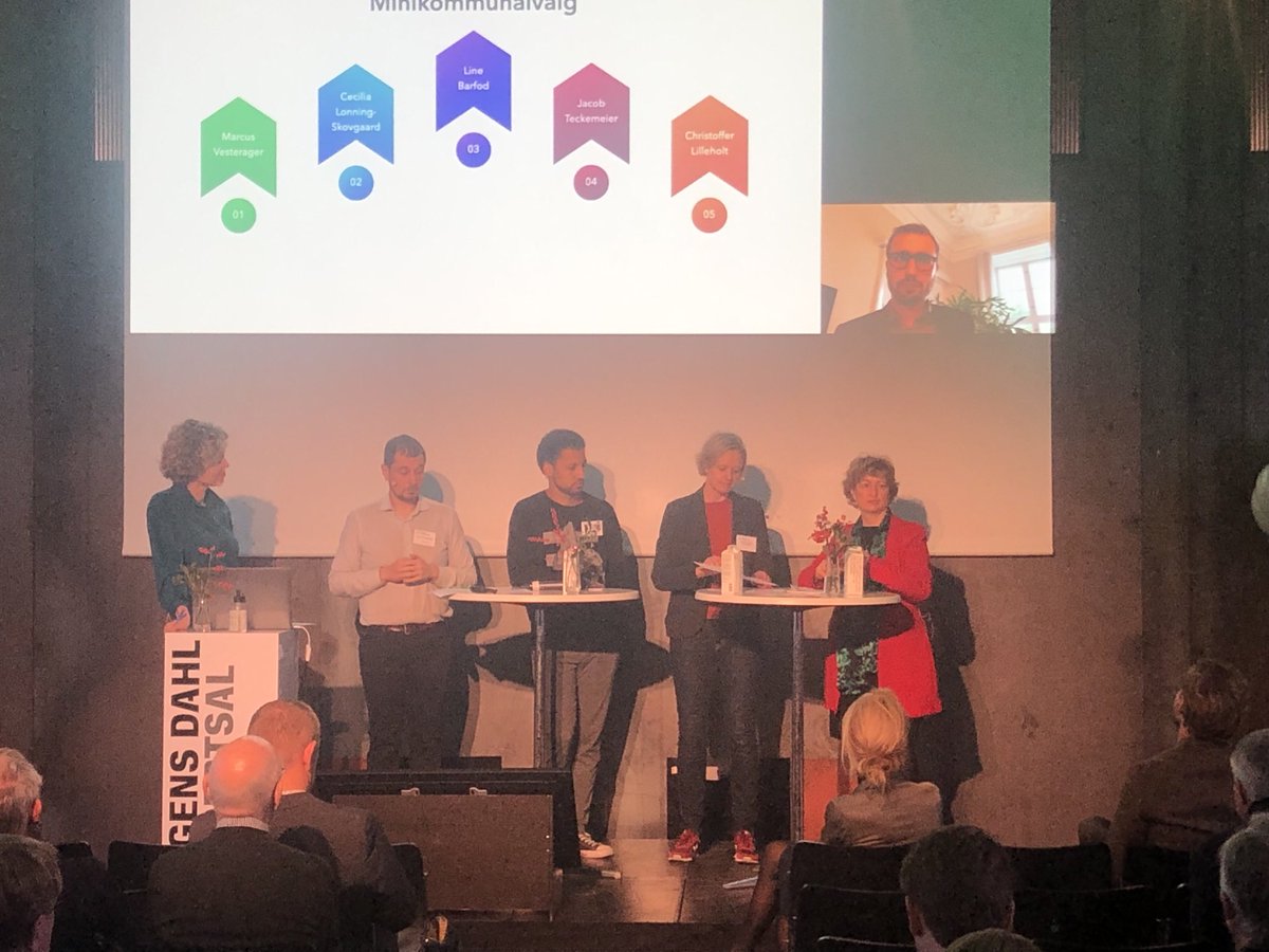 eMobilitet's tweet photo. Kommunalvalgkampen er nået til elbilbranchen. ⁦@CeciliaLonning⁩ ⁦⁦@LilleholtC⁩ ⁦@JacobTeckemeier⁩ Line Barfod og Marcus Vesterager https://t.co/1rWmCIkV6T