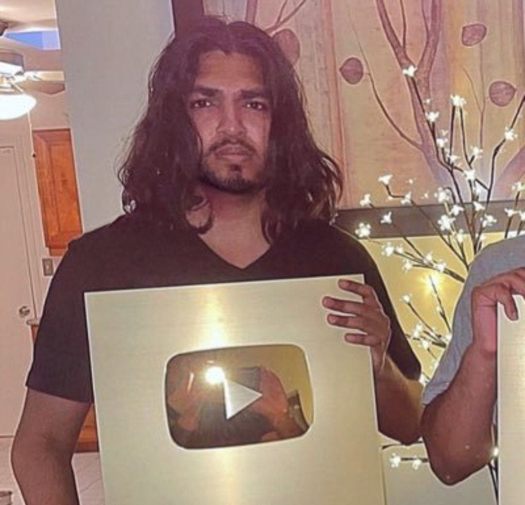 PrismSsj's tweet photo. HOLY SHIT
VEX WAS MAUI THE WHOLE TIME https://t.co/tXQGesUxpL