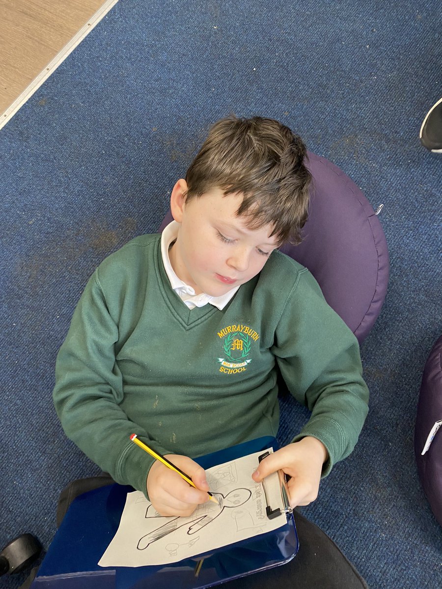 MurrayburnP's tweet image. Which seating option do you learn best in? P3MM exploring different options in the STEAM room. #pupilvoice #learningspacedesign @LesleyMcMillan1