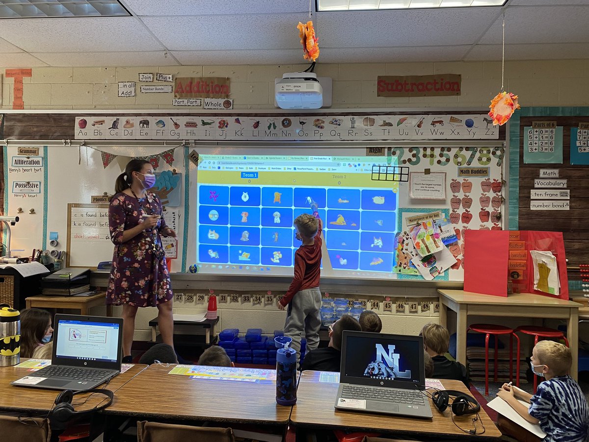 MissStubits's tweet photo. We got a little Baamboozled yesterday in @MrsJamieBigley ‘s classroom! Loved hanging with the first graders and helping them review their missing addends in a fun, new way! https://t.co/VSaFxOJ6zh