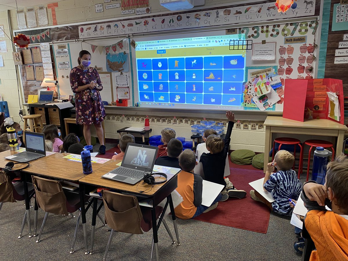 MissStubits's tweet photo. We got a little Baamboozled yesterday in @MrsJamieBigley ‘s classroom! Loved hanging with the first graders and helping them review their missing addends in a fun, new way! https://t.co/VSaFxOJ6zh
