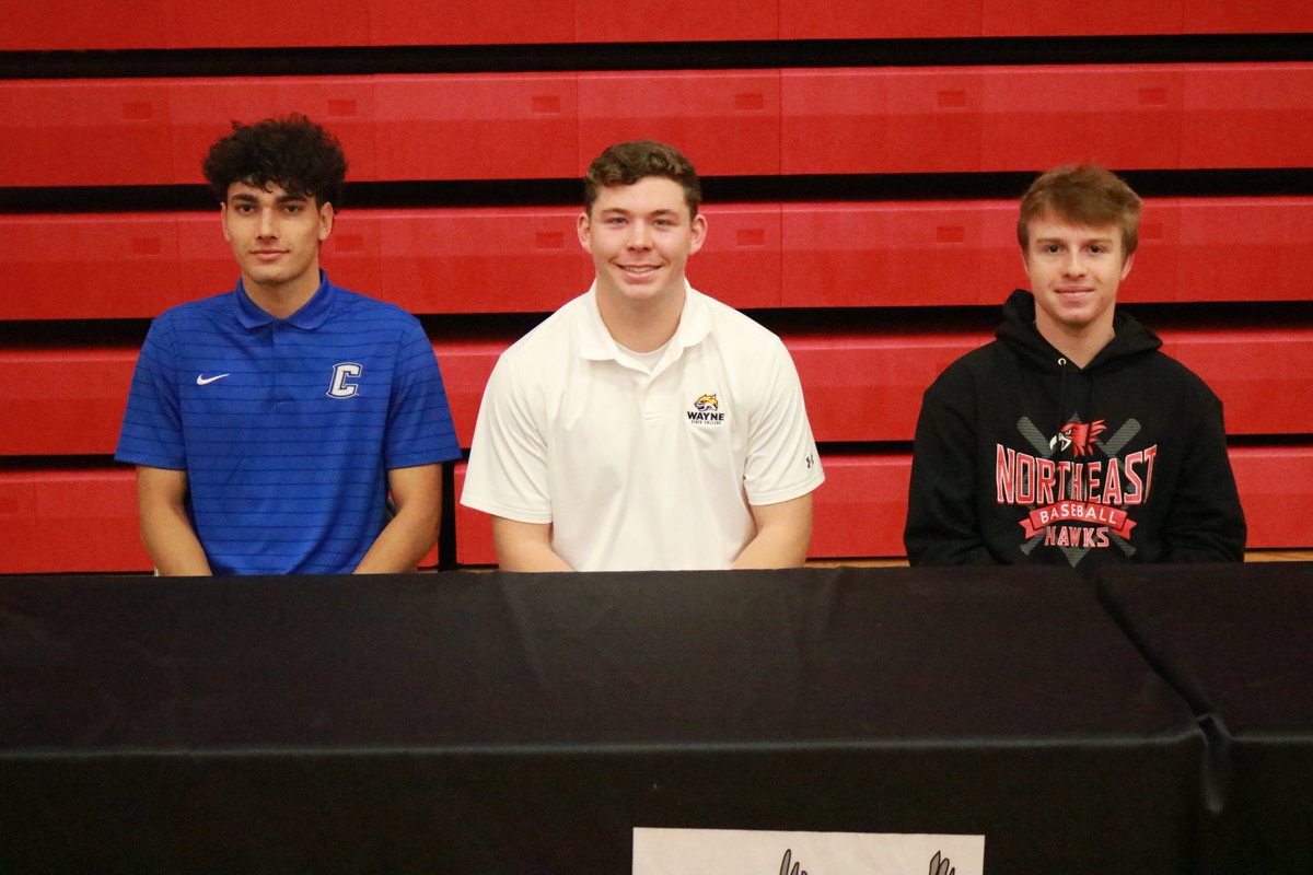 DCPGSports's tweet photo. SIGNING DAY! @EHS_Activity kicks off the early signing period today with seniors from @Antlers_Basebll @AntlerSoftball and @ElkhornAntlerVB signing to continue their athletic and academic careers at the next level. Congratulations https://t.co/RtlIpDkiSw