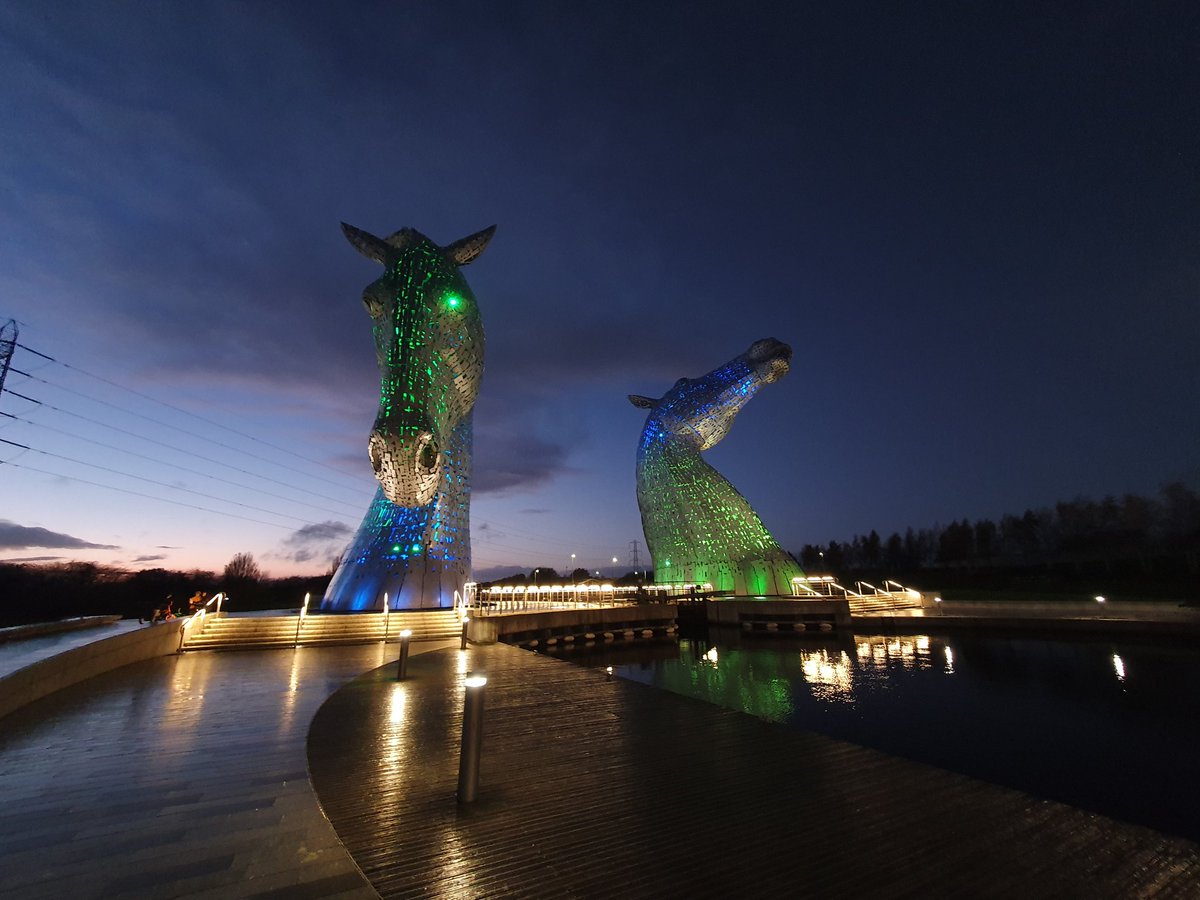 MillarRichard's tweet photo. @SebChastin highlights the value of #waterways globally; how can they shape our future. 50% of the world's population lives near rivers & waterways, how can we continue to repurpose, improve health & create inspirational places. #COP26 #smartcanal @IWA_UK #Thekelpies https://t.co/0CcGGH7dsS