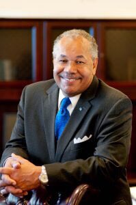 MorningBlend969's tweet photo. It’s #UBCharterDay at @University_Bah. Pres.Dr. Rodney Smith is LIVE on #MorningBlend on @guardianradio96. He gives us an update on the institution’s 5-year anniversary after transitioning from COB to university, and the effect of the pandemic. #UBHomecomingWeek #UBBlue #UBProud https://t.co/mKkkpJ90i4
