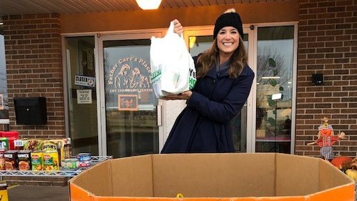 We're collecting food for neighbors in need in the Oshkosh area.  Drop off donations of non-perishable food today until 5 at Fr. Carr's Place 2B on Koeller Rd. Thank you! #fox11foodproject #fox11news