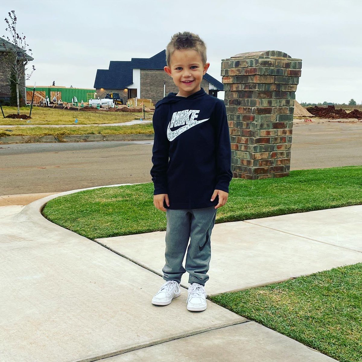 Daniel Crossley tweet media