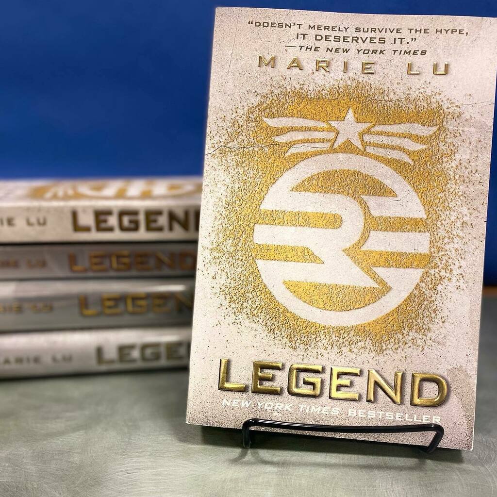 GDRHSlibrary's tweet photo. Our book club is reading Legend by Marie Lu. I have several copies available. Stop by and check out this thrilling dystopian novel then join us on November 17th during WIN to discuss the first half of the book. (P.148) It’s open to all students and staff… https://t.co/lwbx9b0t0M https://t.co/eyHwHYZDLm