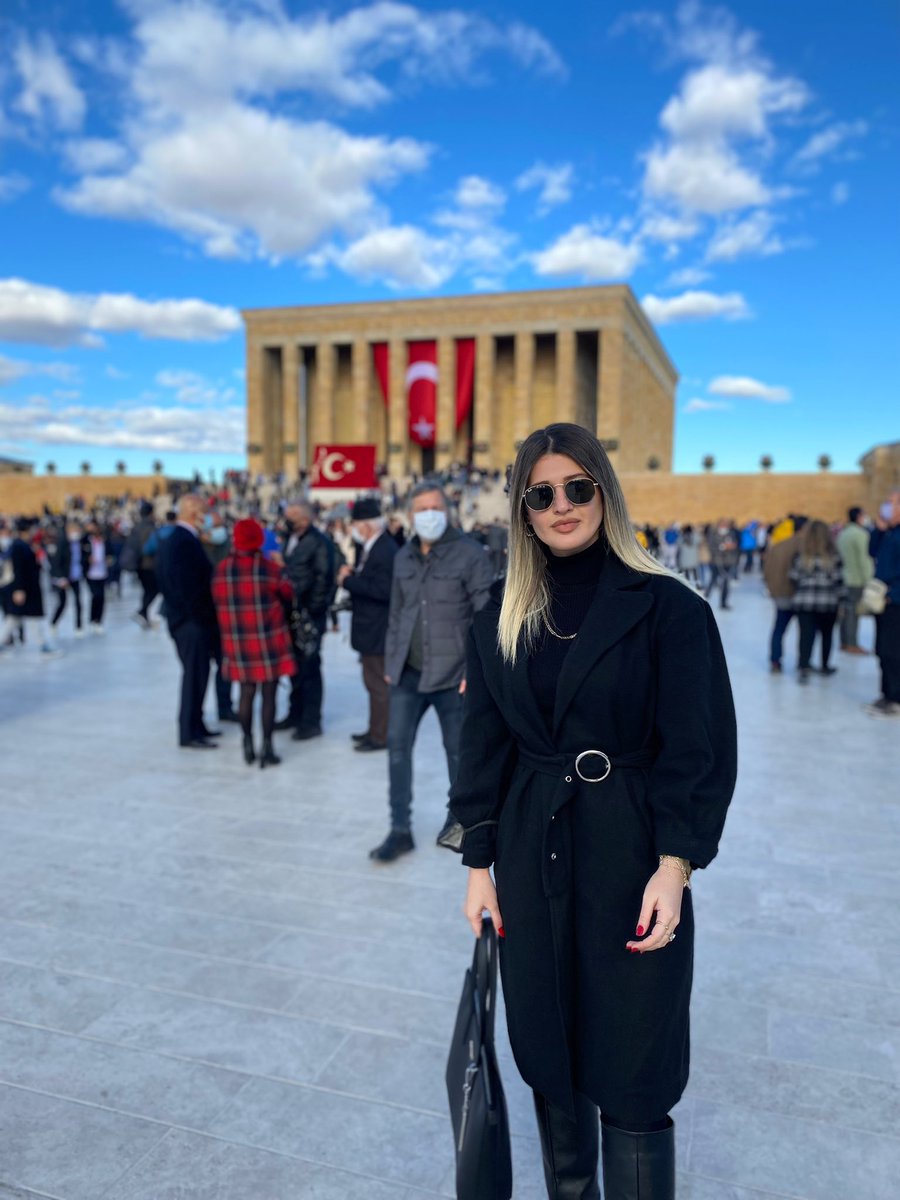minaakaya's tweet photo. Daima izindeyiz ♥️ #10kasım ♾ https://t.co/vM5ZdczCJ9