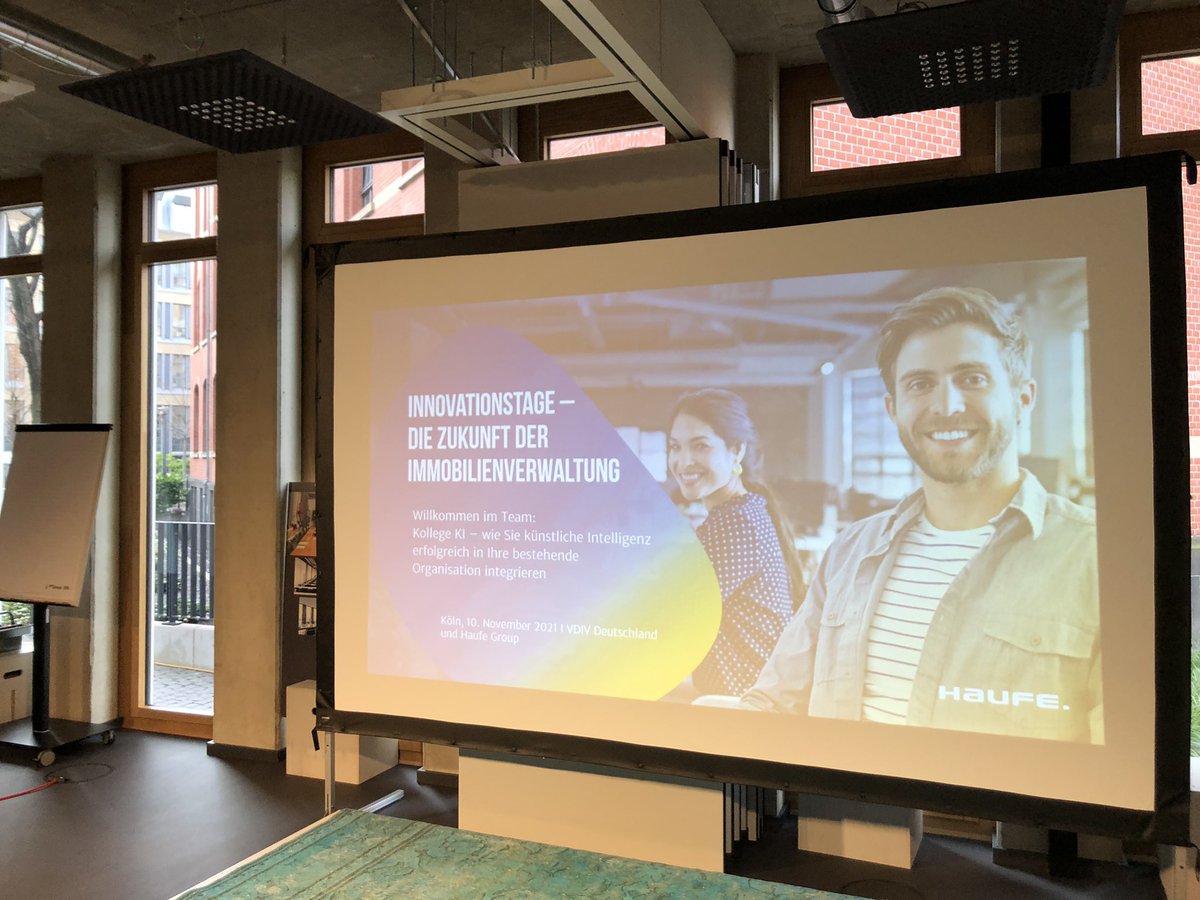 Los geht es mit den gemeinsamen Innovationstagen der @Verwalterstimme und von <a href="/haufe/">Haufe</a>. Heute ist der Startschuss in #Köln. Die Zukunft der #Immobilienverwaltung steht im Zentrum der diesjährigen Reihe.
<a href="/haufeimmobilien/">haufeimmobilien</a> @DW_aktuell