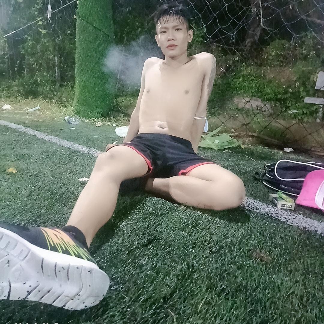 Nguyen5Buoi's tweet photo. Đá banh dí ah hok mlem 18+ 🤤🤤🤤🤤🤤🤤🤤 https://t.co/m6UZl37ICu