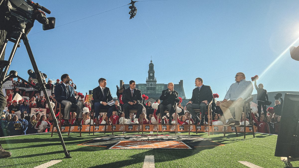 Cincinnati Bearcats tweet media