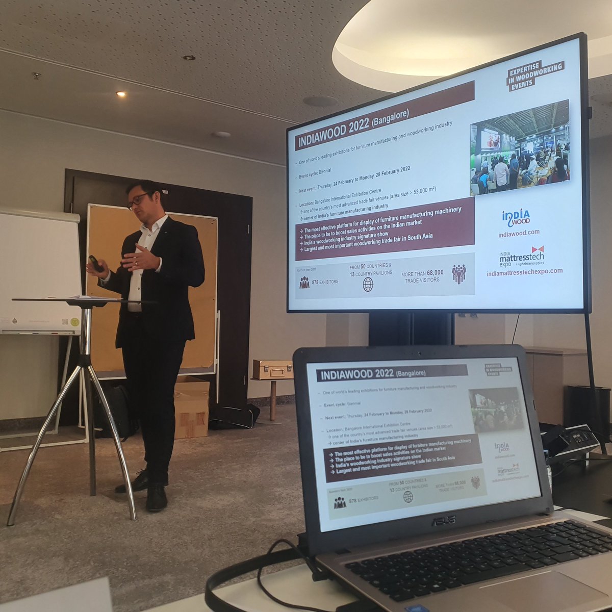 eumabois's tweet photo. During the #Eumabois General Assembly held in Vienna, the exhibition organizers invited as guests took the floor presenting their 2022 show, including: @Xylexpo Milan, @HOLZ_HANDWERK Nuremberg, #WoodTechIstanbul @Tuyap, #HolzBasel and #LesdrevmashMoscow @Expocentrmsk https://t.co/Aw8TXtKqv2