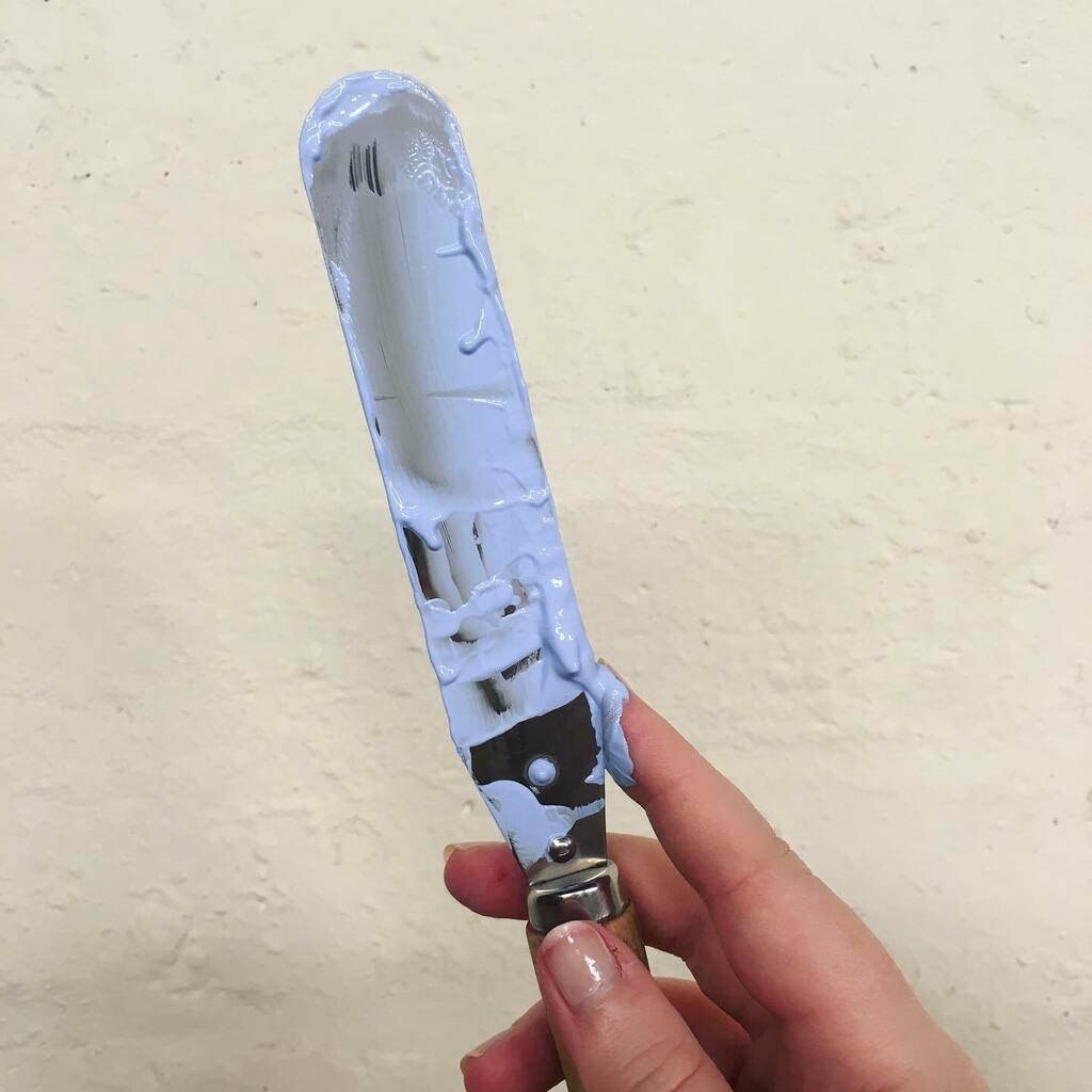 ohforprintsake's tweet photo. Tools of the trade โ the trusty spatula for all things inky ๐ตโช๏ธ
.
.
.
.
#screenprinting #printmaking #screenprintingink #ink #colour #babyblue #screenprintinglife #printmakersofinstagram https://t.co/WRNBwSvhGd https://t.co/DHQXDP4AFd