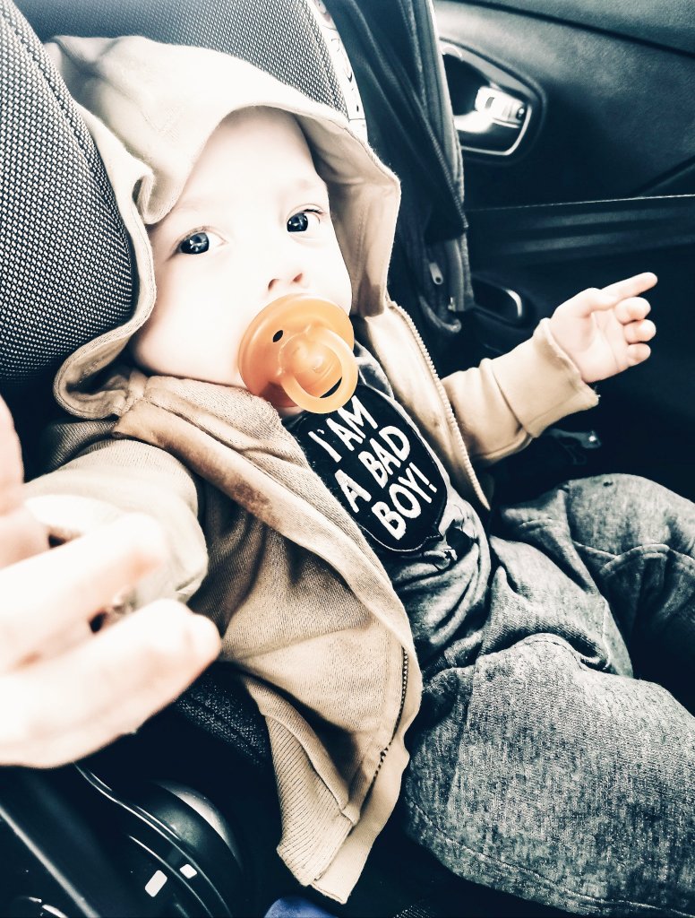 AnnetaSLl's tweet photo. 𝙸 𝚊𝚖 𝚊 𝚋𝚊𝚍 𝚋𝚘𝚢🤟🏻 #LittleIan #som3 #amoritxuelupetit #familytime #amorinfinit https://t.co/lMXrXtHdZD