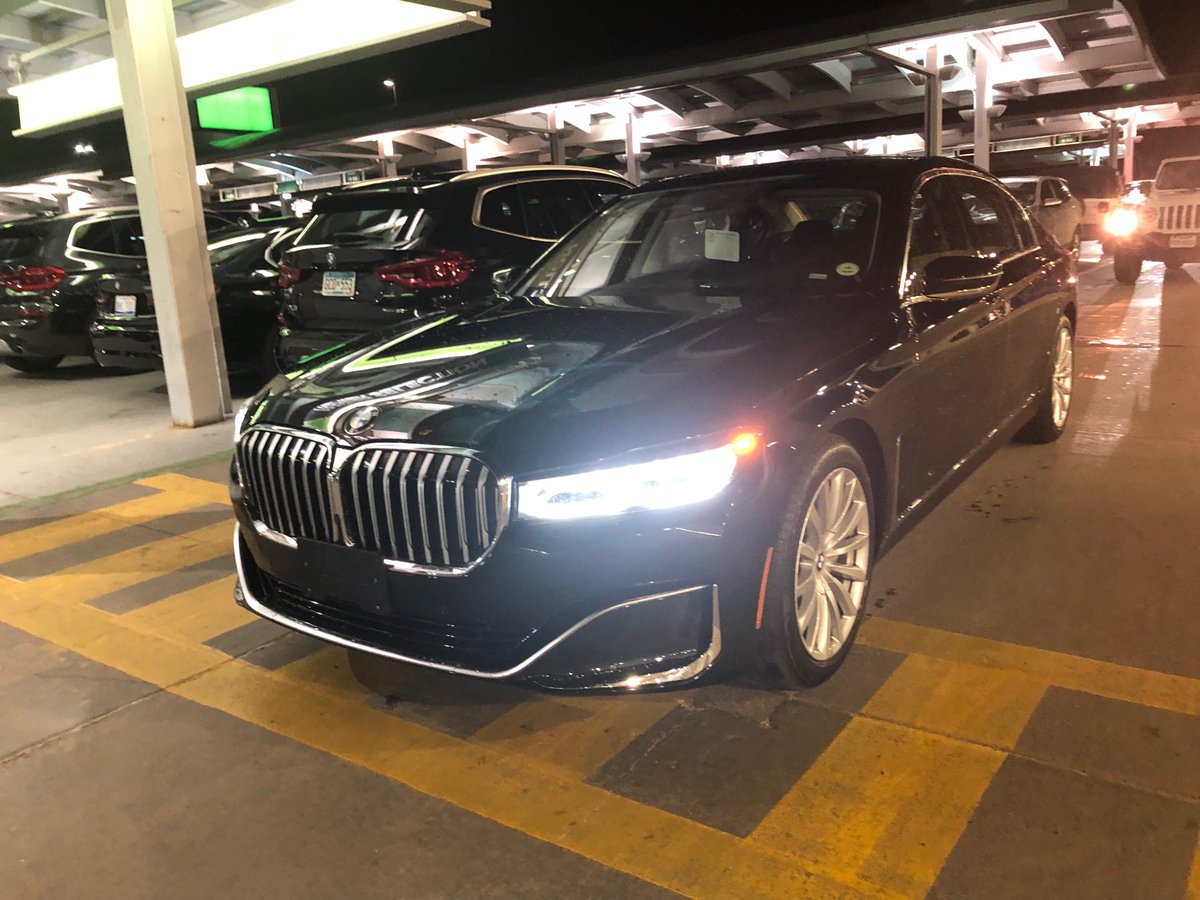 BavarianExperts's tweet photo. Wendnesday take on 7-series 🤣 https://t.co/0lNPNlygqk