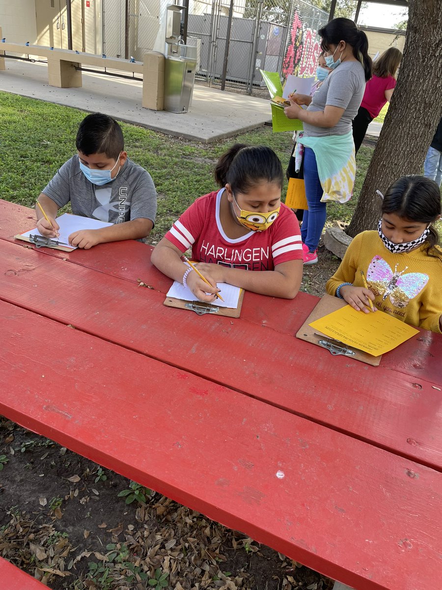 vanessajmireles's tweet photo. Multiplication Pumpkin Patch fun! https://t.co/uYvjLCXjgG