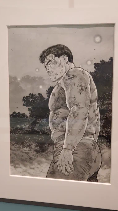 世田谷文学館の谷口ジロー展、『すごすぎて何もわからん』『頭おかしい』との報告を見て「そりゃ谷口ジローだしなあ」と思っていたけれども、実際に行って生原稿を観てきたら想像の百倍くらい頭おかしかった。4枚目の、人差し指と原稿との対比を見てほしい。頭おかしい。 