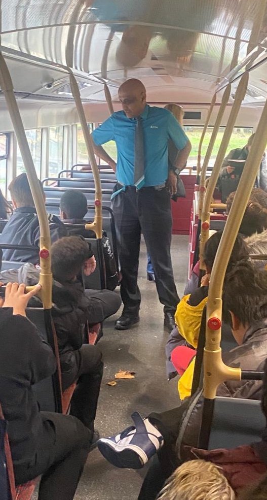 MPSRTPC's tweet photo. Southwark &amp; Lambeth Safer Transport Team have been on the buses in Peckham with 2 schools for able to travel which helps our young people feel more confident using the bus network. Thanks to @TfL &amp; @ArrivaGroup loads of great questions from the kids @MPSSouthwark @DrumbeatTweets https://t.co/GhUFaWJZA2