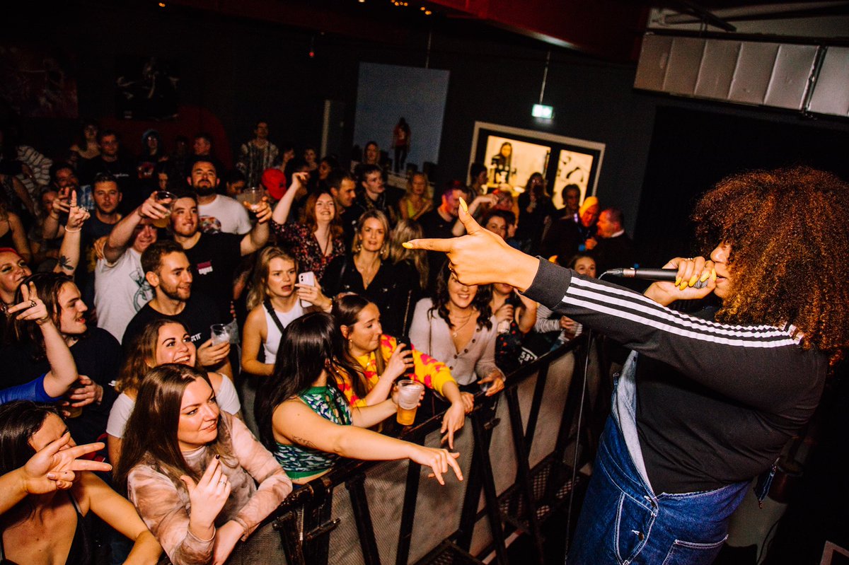 KomkovSergej's tweet photo. Absolute honour capturing this night on Friday night at @socialhumberst with @evalazarus and @mungoshifi photos by: Sergej Komkov #lovemyjob #photojournalism #hullphotography #cityofculture #hull #eastyorkshire #hullphotography #hullphotographer #exploringhull https://t.co/JIpdRLP7kW