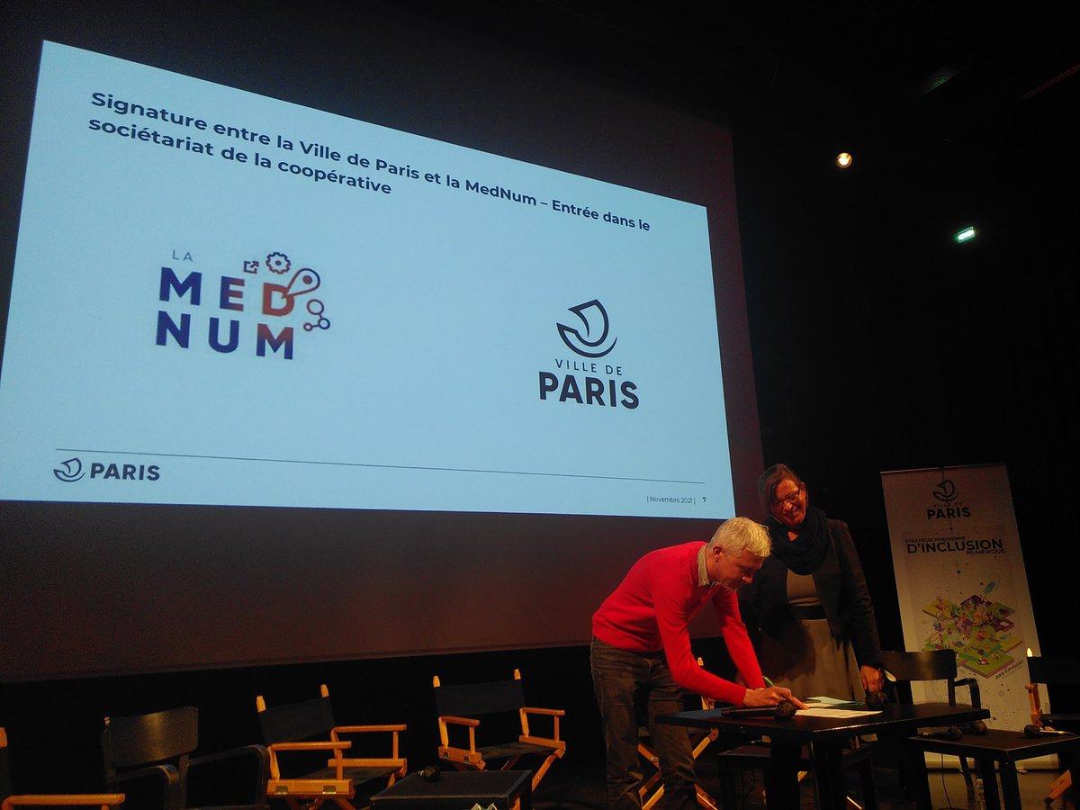Ravie de participer ce matin au lancement des échanges autour de la stratégie parisienne d'inclusion numérique dont @laMedNum est partenaire. Photo de famille à l'occasion de l'entrée au sociétariat de <a href="/Paris/">Paris</a> avec <a href="/evandamme/">Emmanuel Vandamme</a> <a href="/didierquercioli/">Didier Quercioli</a> <a href="/Francil_in_HUB/">Hub Francil'in</a> <a href="/kocoya/">Kocoy anggara</a> <a href="/GPradalie/">Guilhem Pradalié</a>