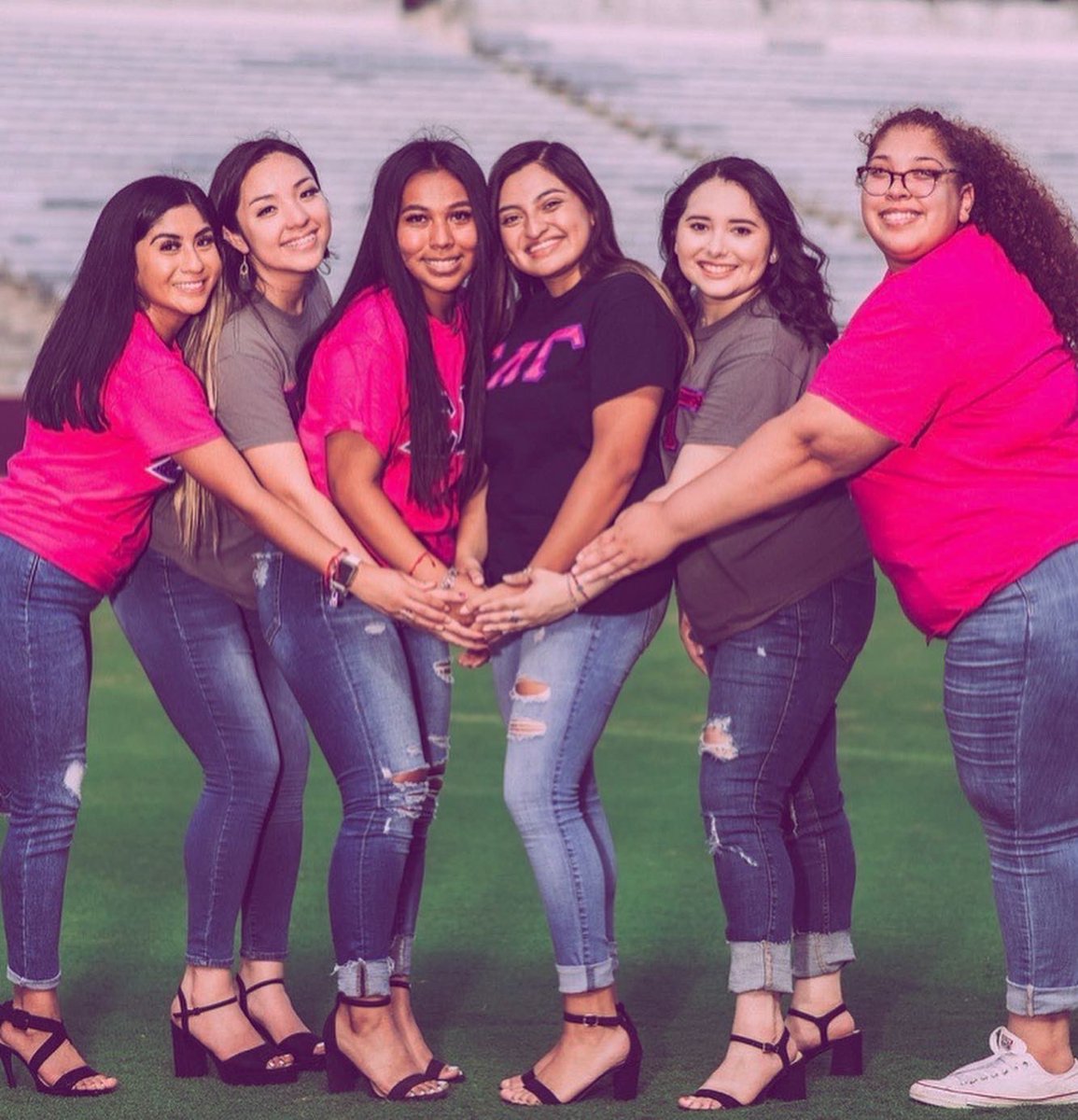 Aggie Gammas tweet media