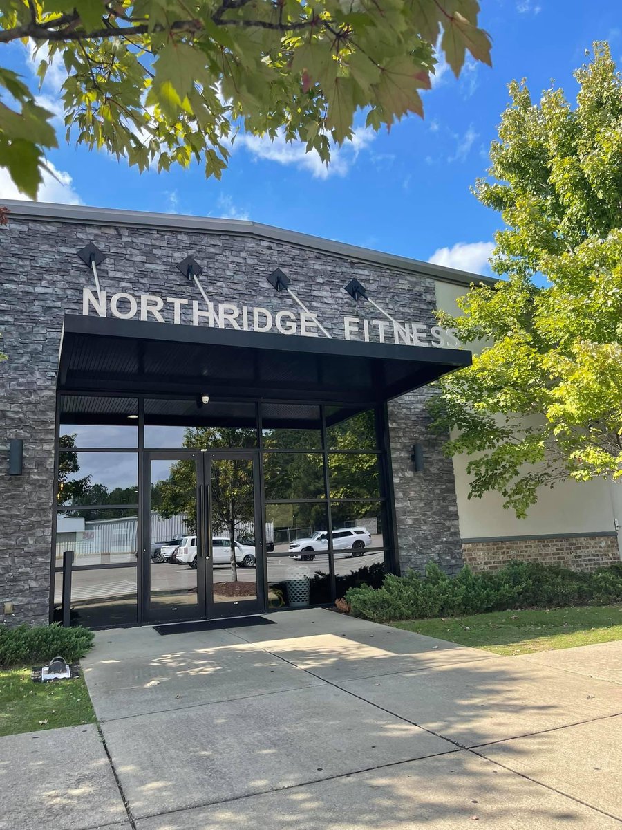 NorthRidge_Fit's tweet photo. ☀️ It’s a beautiful day for a midweek workout! 

🎶 Keep your energy up after sunset with a Hip-Hop class starting at 5:45pm!

❗️NOTE: The Zone will be open 8am-Noon tomorrow, November 11th https://t.co/qljS9rxqdD