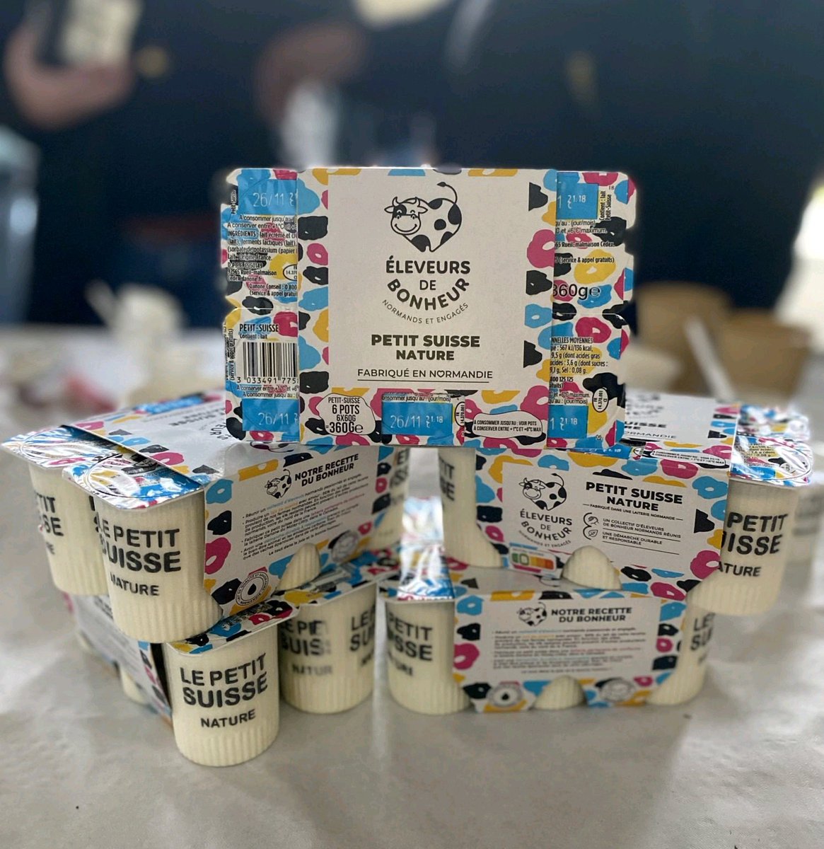 DLecuir's tweet photo. @FrancoisEyraud Vos mots sont justes. Je suis heureux de manager cette aventure aux côtés de nos partenaires de bonheur : Danone et Système U. Merci messieurs @schelcher  et @FrancoisEyraud https://t.co/YaGU9mb4xC