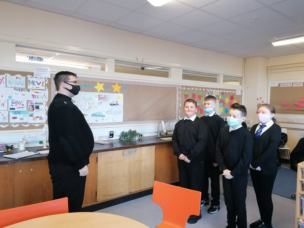 haven_ac's tweet photo. Aiden, one of our fabulous Astra base pupils, came to the Haven today to deliver his presentation on the cadets. Aiden was fantastic at explaining how the cadets had helped his leadership skills and the pupils loved practicing the drills 💂 https://t.co/3DgGb4L6B6