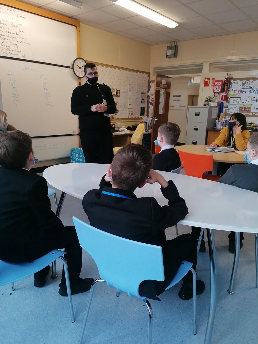 haven_ac's tweet photo. Aiden, one of our fabulous Astra base pupils, came to the Haven today to deliver his presentation on the cadets. Aiden was fantastic at explaining how the cadets had helped his leadership skills and the pupils loved practicing the drills 💂 https://t.co/3DgGb4L6B6