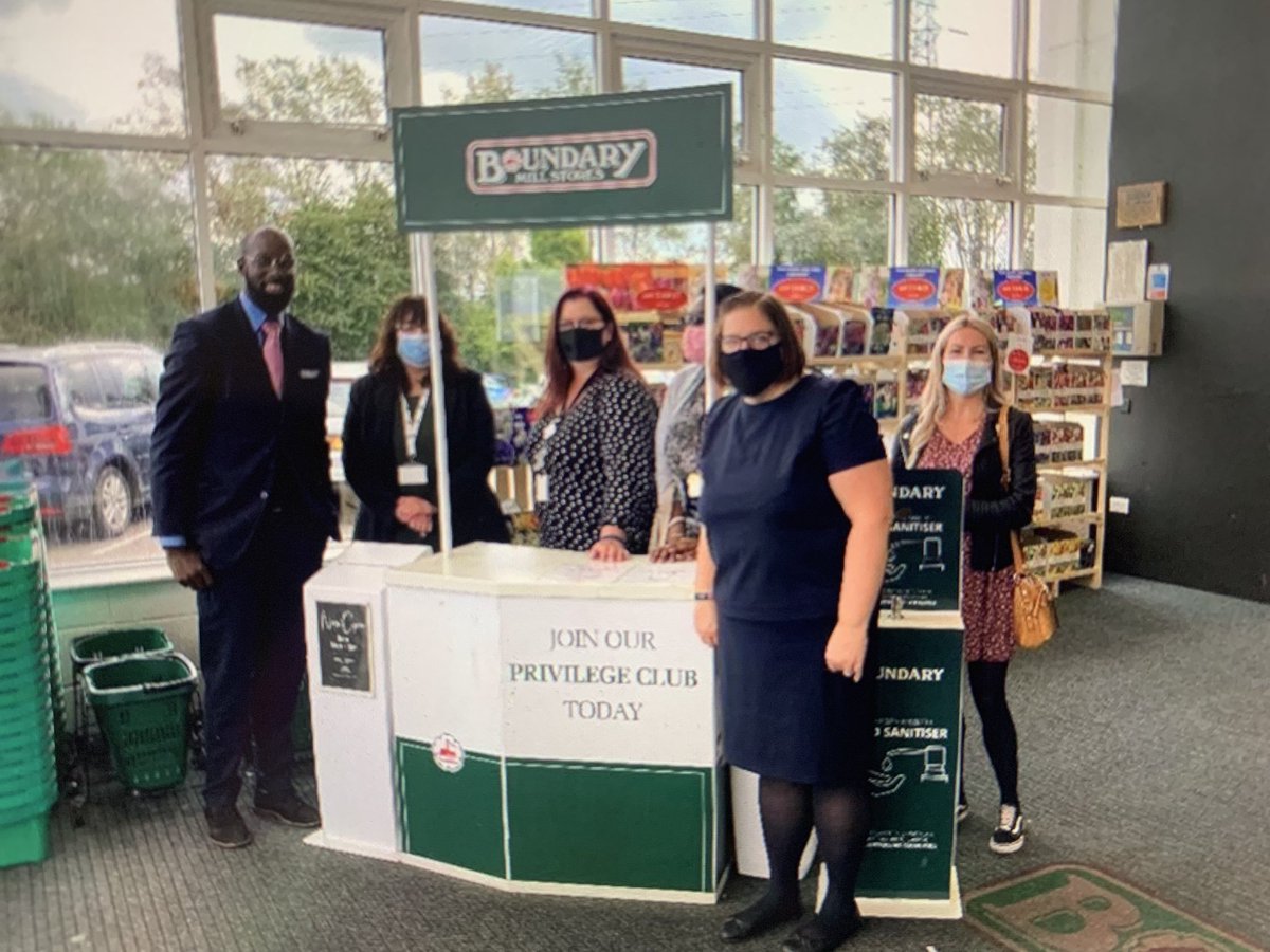 BallySEM's tweet photo. Thanks to Claire Asst Manager from Boundary Mills who met Hayley Walsall Employer Manager & Amanda, Jackie, Donna to discuss roles and have since been Pre sifting customers & 10 kickstart Sales Assistants have been filled π₯³ as a result! #boundarymill https://t.co/0AZpPXQemU