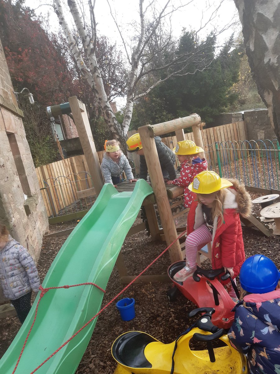 Saltoun_Primary's tweet photo. Nursery enjoyed our visit from the Fire Officers last week. The children have extended their learning of the topic this week by creating different emergency scenarios. We had lots of cats stuck in trees in Saltoun! πββ¬ #extendthelearning #imaginativeplay https://t.co/5LkqvffI7K