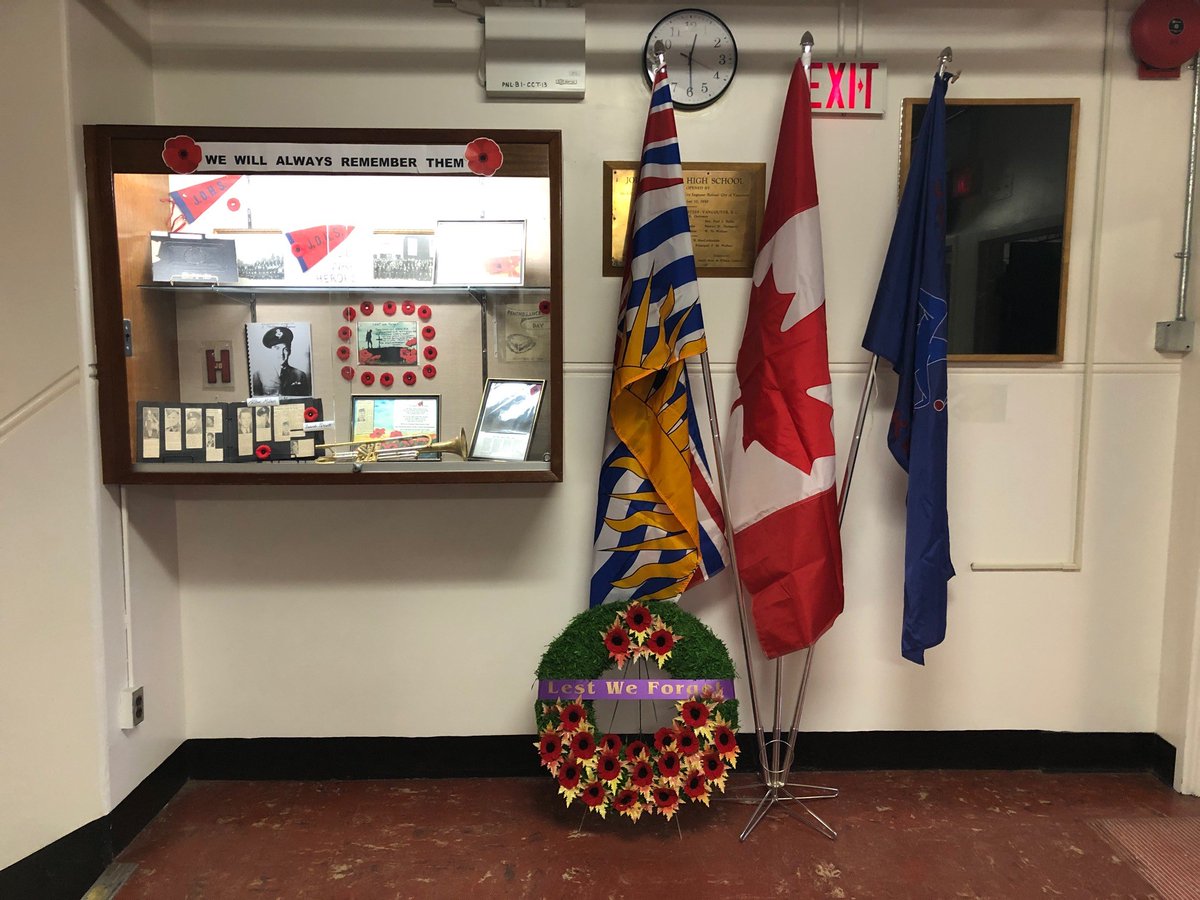 John Oliver School tweet media