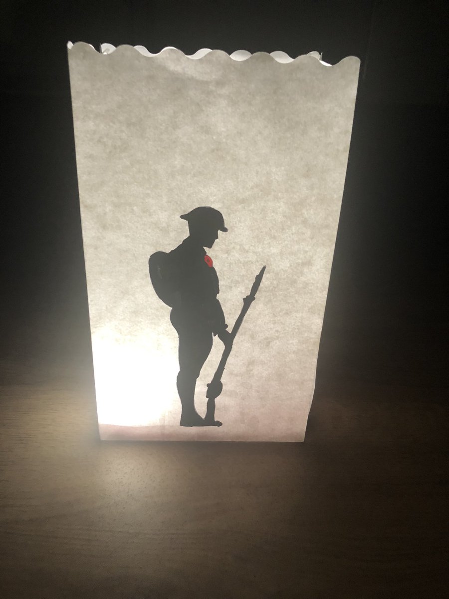 MrsCornellY6's tweet photo. Beautiful #RemembranceDay lanterns created in Y6 @HylandsPrimary this afternoon. There will be 60 of these candlelit for our 2 min silence tomorrow. @Cornerstonesedu 
#WeWillRememberThem 
#LestWeForget https://t.co/HOvO0iHGMr