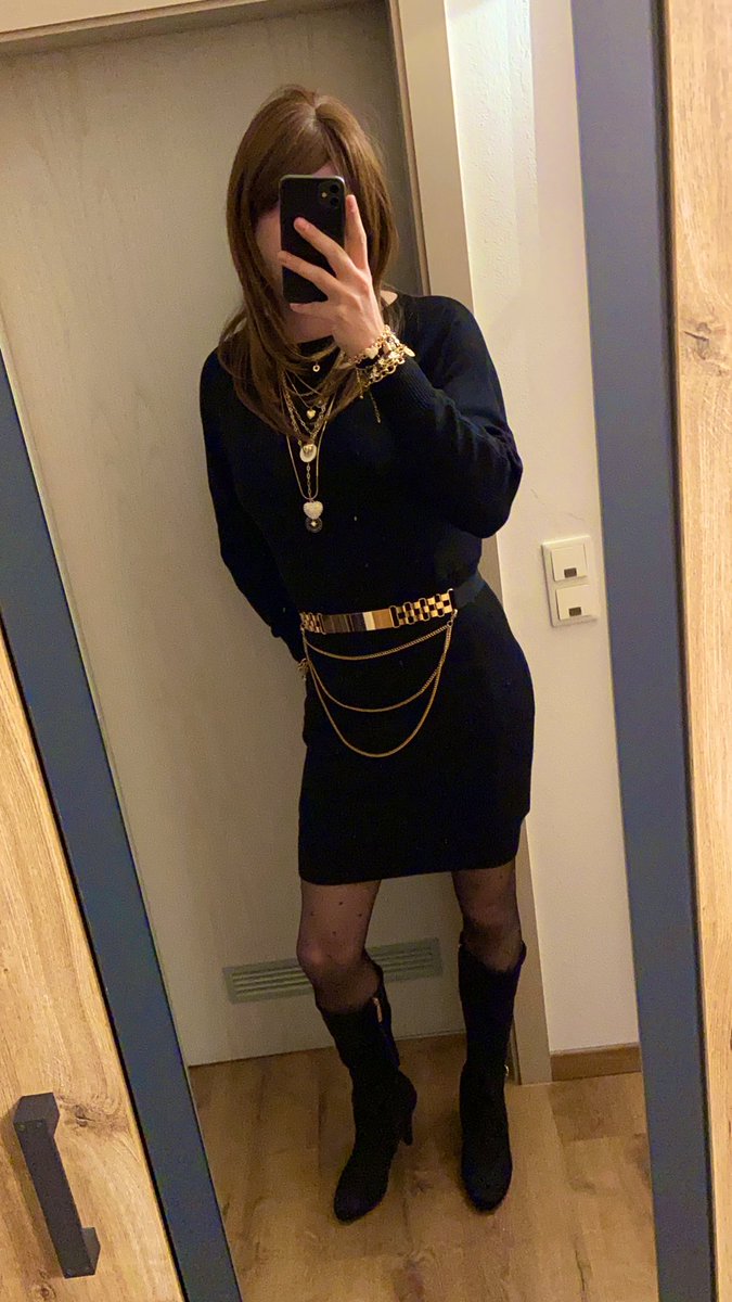 Cute_SissyAlina's tweet photo. Ready for a Date night with me? I am ready for you, secured in a tiny #chastity cage, sealed with #urethralplug and #plugged with a big 5cm #buttplug 😇
#sissy #sissyfication #crossdresser #crossdressing #leather #heels #boots https://t.co/YwqB9DrSx7