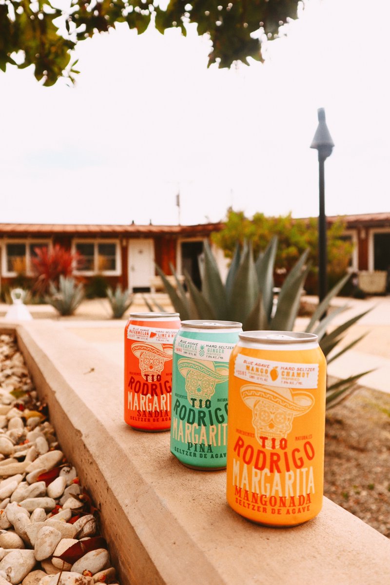 slobrew's tweet photo. Where does Tio live? Any place, any party, any destination 🌵 Bring Tio along with you on all your adventures 🍹
•
•
•
•
#newrelease #slobrew #seltzer #margarita #agave #fiesta #beerstagram #fiestapack #fiesta #micheladas https://t.co/EOSshZXyJn