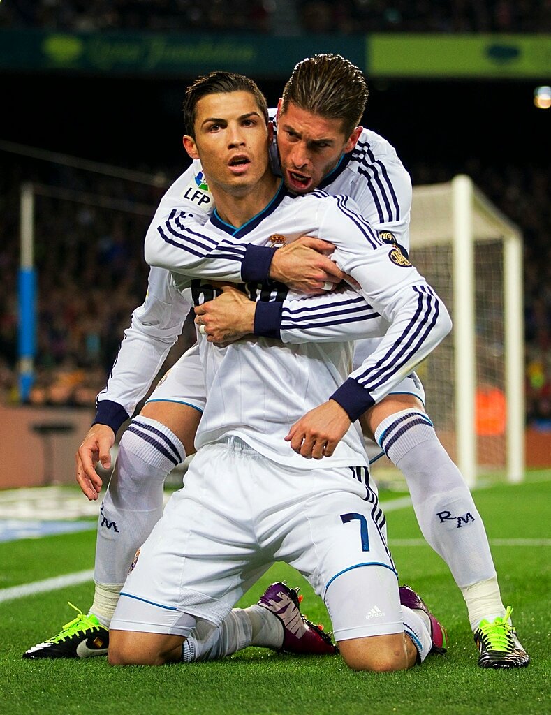 mundodabola's tweet photo. Uma dupla que fez história com a camisa do Real Madrid. https://t.co/RRcG6N3Awy