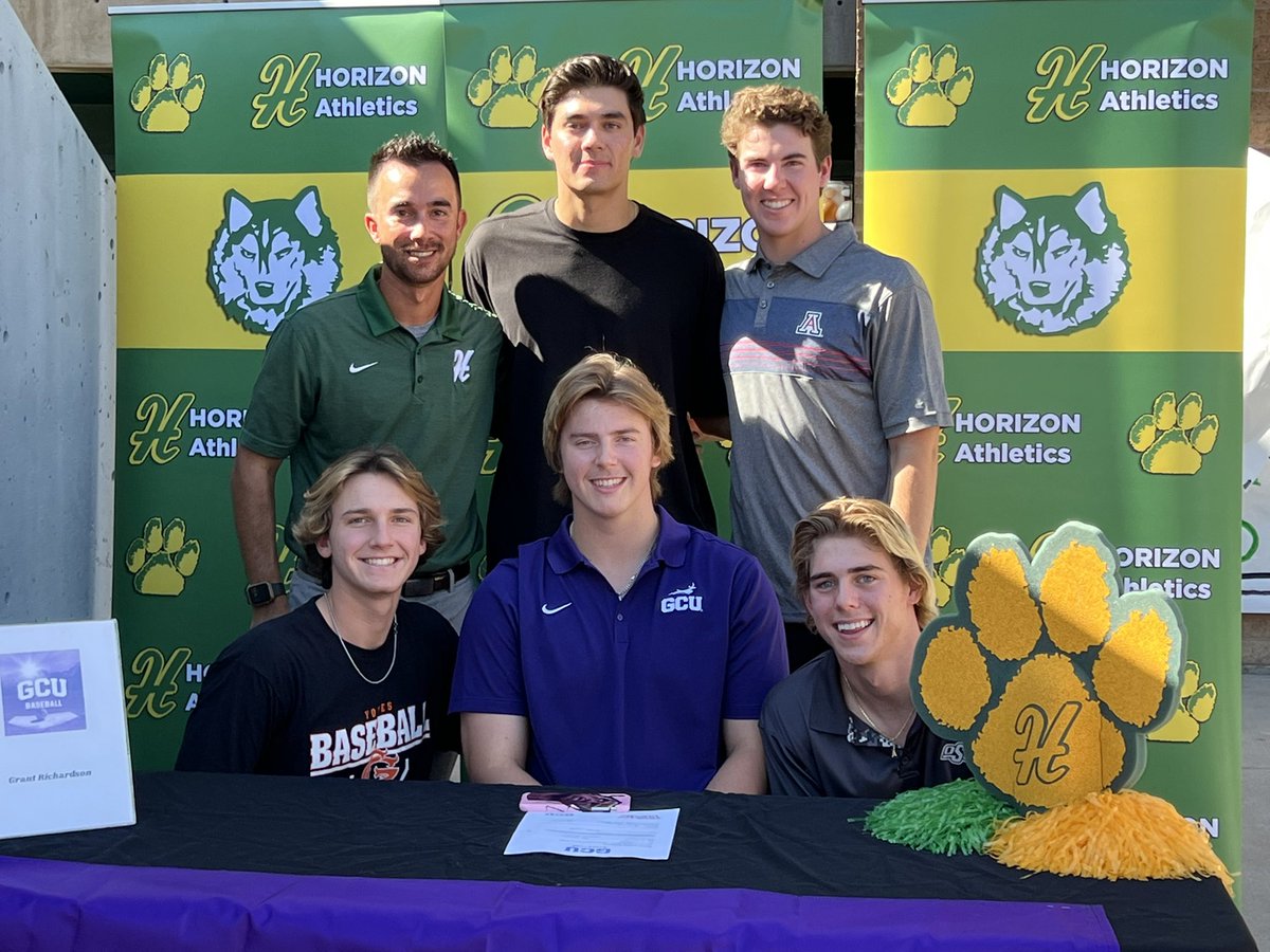 Proud to announce the signings of our 2022 class: @BehnkeJace (Chandler Gilbert) @DomChacon9 (Yavapai) @kade_huff7 (Arizona) @grant_rich22 (Grand Canyon) @derek_smith26 (Oklahoma State) Love all the support from everyone that attended signing day! @husky_baseball_