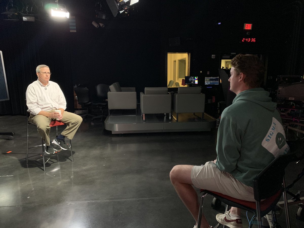 The return of the Sport Management Minute for <a href="/ElonWeekly/">Elon Phoenix Weekly</a> <a href="/ElonSportVision/">Elon Sports Vision</a> <a href="/eloncomm/">Elon Communications</a> with the wise Mark Cryan talking about the take over of the minor leagues with <a href="/TellierLund/">Tellier Lundquist</a> see the full interview on next weeks show! #minorleaguebaseball