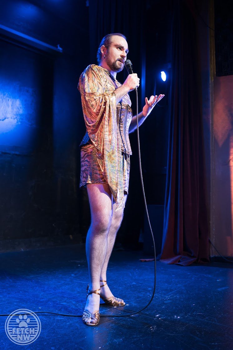 So I hosted this weekend, and lemme tell you. Performing for furries is FUN. 

Thanks to <a href="/bleatography/">bleatography</a> fir these pics and <a href="/FetchNW/">FetchNW</a> fir the wonderful time! Oh and <a href="/WaxieMoon/">Waxie Moon</a> for the dress 💖