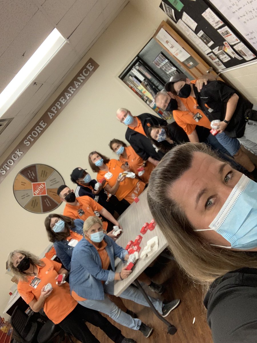 MET Appreciation Breakfast! Thank you to our MET associates for all they do keeping our stores looking good! <a href="/VCSTHD/">Vernon C Small</a> <a href="/JessicaTHDMET/">Jessica MET SUP 0262</a> <a href="/luisjoelm/">Luis Mendez</a> <a href="/HDCurrie0264/">Christopher currie</a>