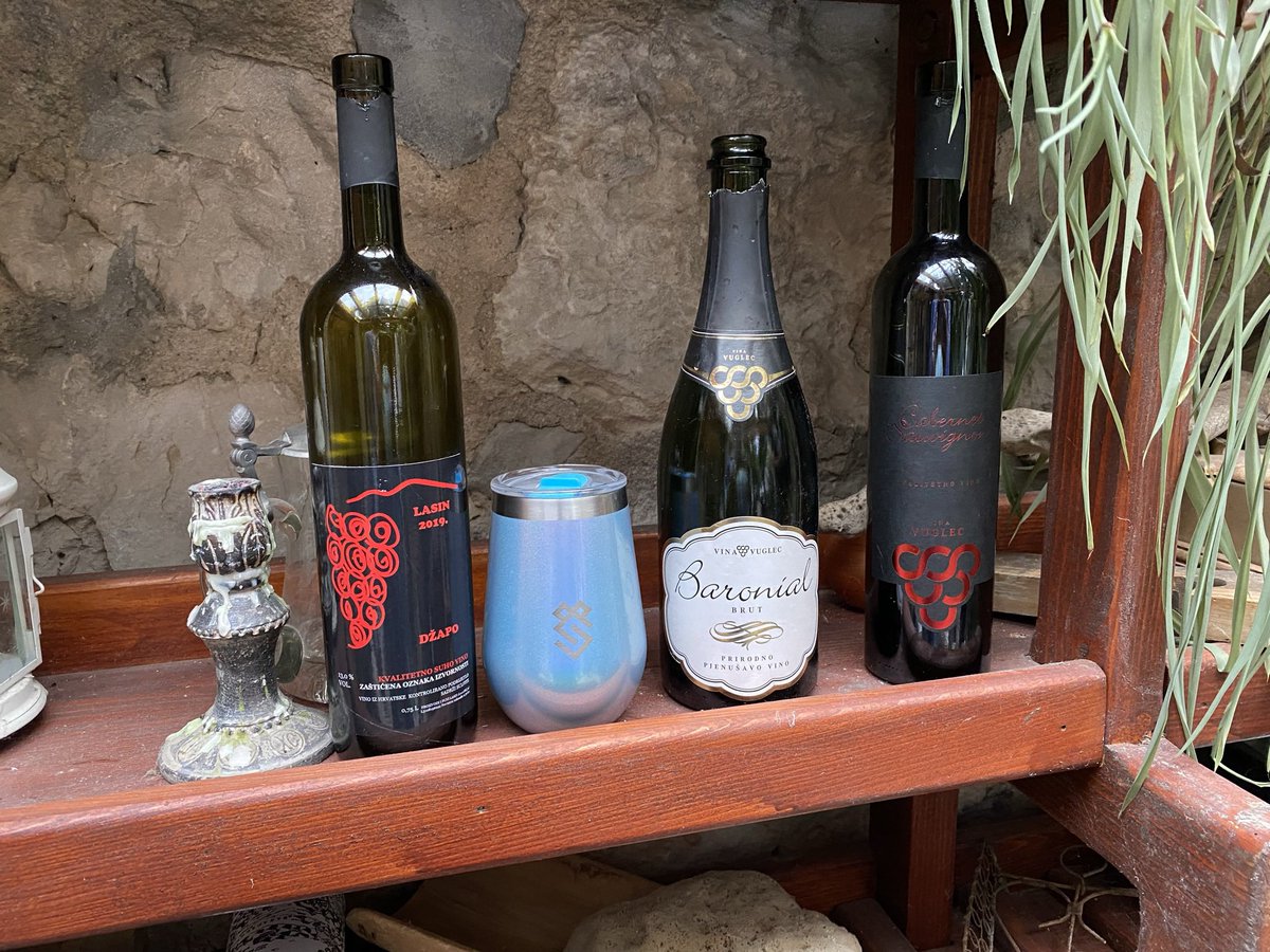 SummitLegacy's tweet photo. Wine Wednesday 🍷 #wine #Croatia https://t.co/TDnb7afEAZ