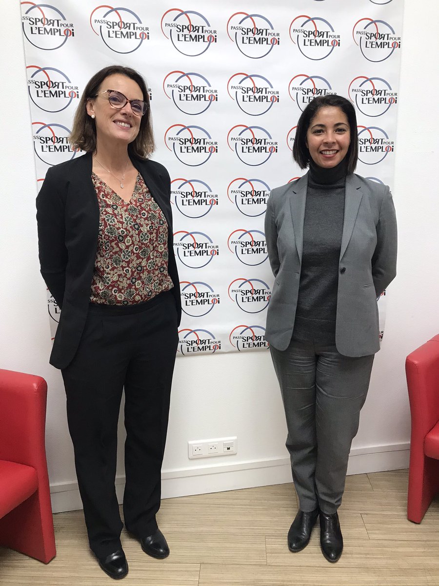 afafgabelotaud's tweet photo. 🥇Je souhaite une longue vie à @Sport_Emploi qui inaugure son local ce soir dans le 20e. 
Nous sommes très fiers à la Ville de @Paris de soutenir depuis des années un projet aussi original et exigeant qui forme, grâce aux valeurs du sport, à des métiers et à la citoyenneté. https://t.co/VhscAEawnT