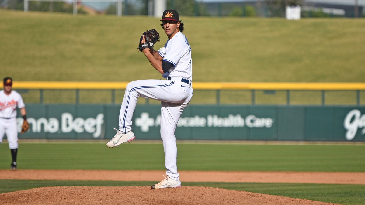 BlueJays's tweet photo. Congrats to our @MLBazFallLeague Fall-Stars 👏 

⭐️ @gabriel_mo13 (.339 AVG, 10 XBH)
⭐️ @SPENCE_b_shakin (.386 AVG, 12 RBI)
⭐️ @graham_spraker (14 Ks, 0.00 ERA)

Watch the game this Saturday at 7pm ET on @MLBNetwork! https://t.co/gfUuueJx1u