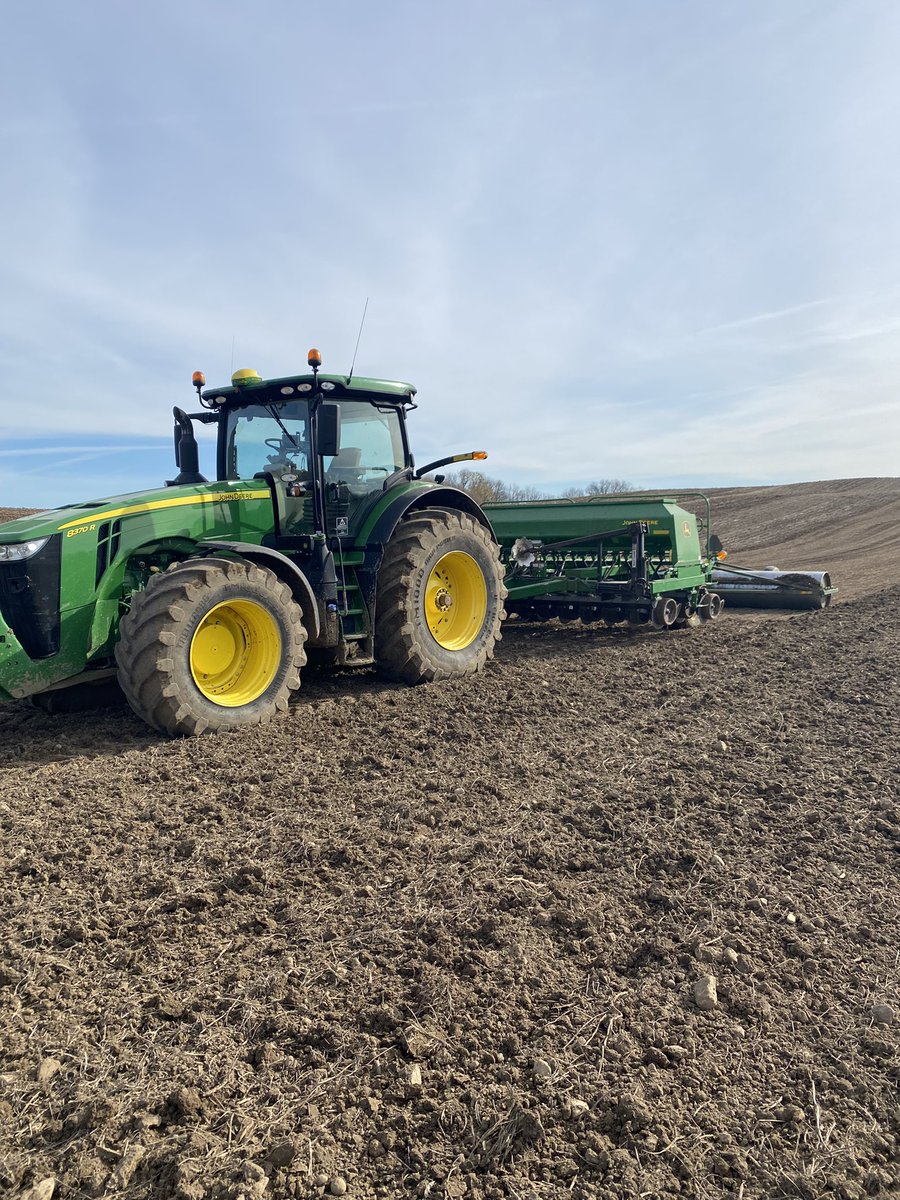 Taking advantage of the nice weather these past couple days and planting some more wheat! 🌾 Was worth the wait, planting into great soil conditions! <a href="/cropdoc2/">Dave Hooker</a> <a href="/WheatPete/">Peter Johnson</a>