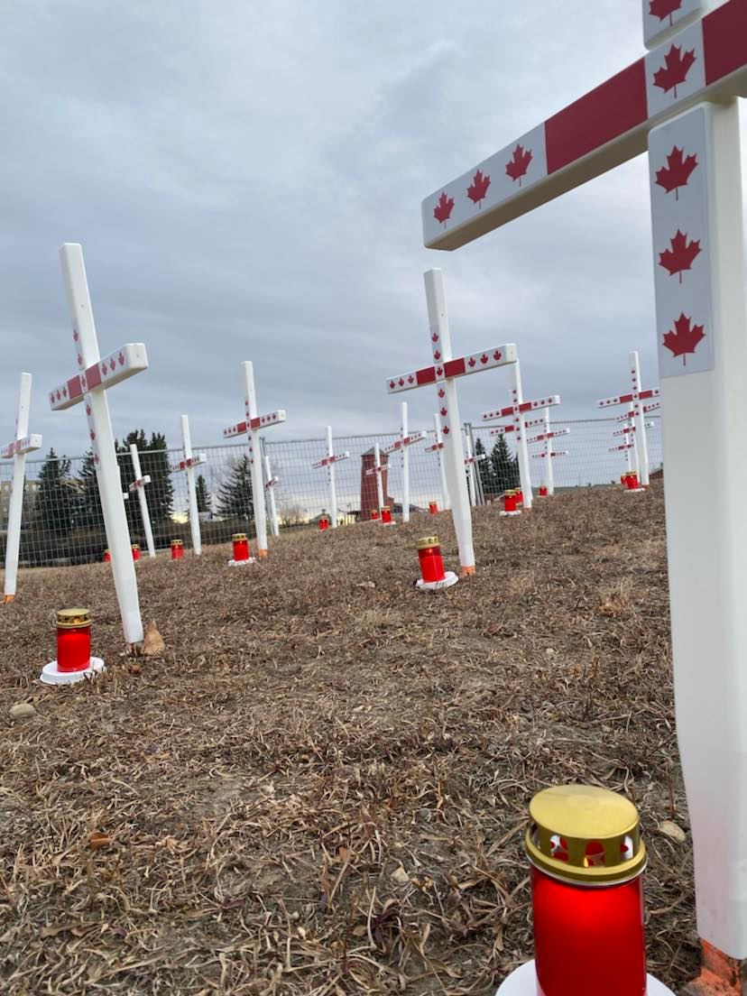 StMarysUC's tweet photo. St. Mary's University is honoured to welcome memorial Crosses on our campus in observance of Night of Lights paying tribute to those brave service men and women who have lost their lives in the line of duty. https://t.co/ZnnwCwLzkY