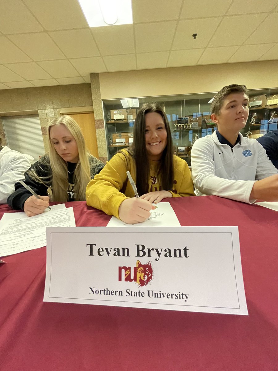 Tevan Bryant tweet media