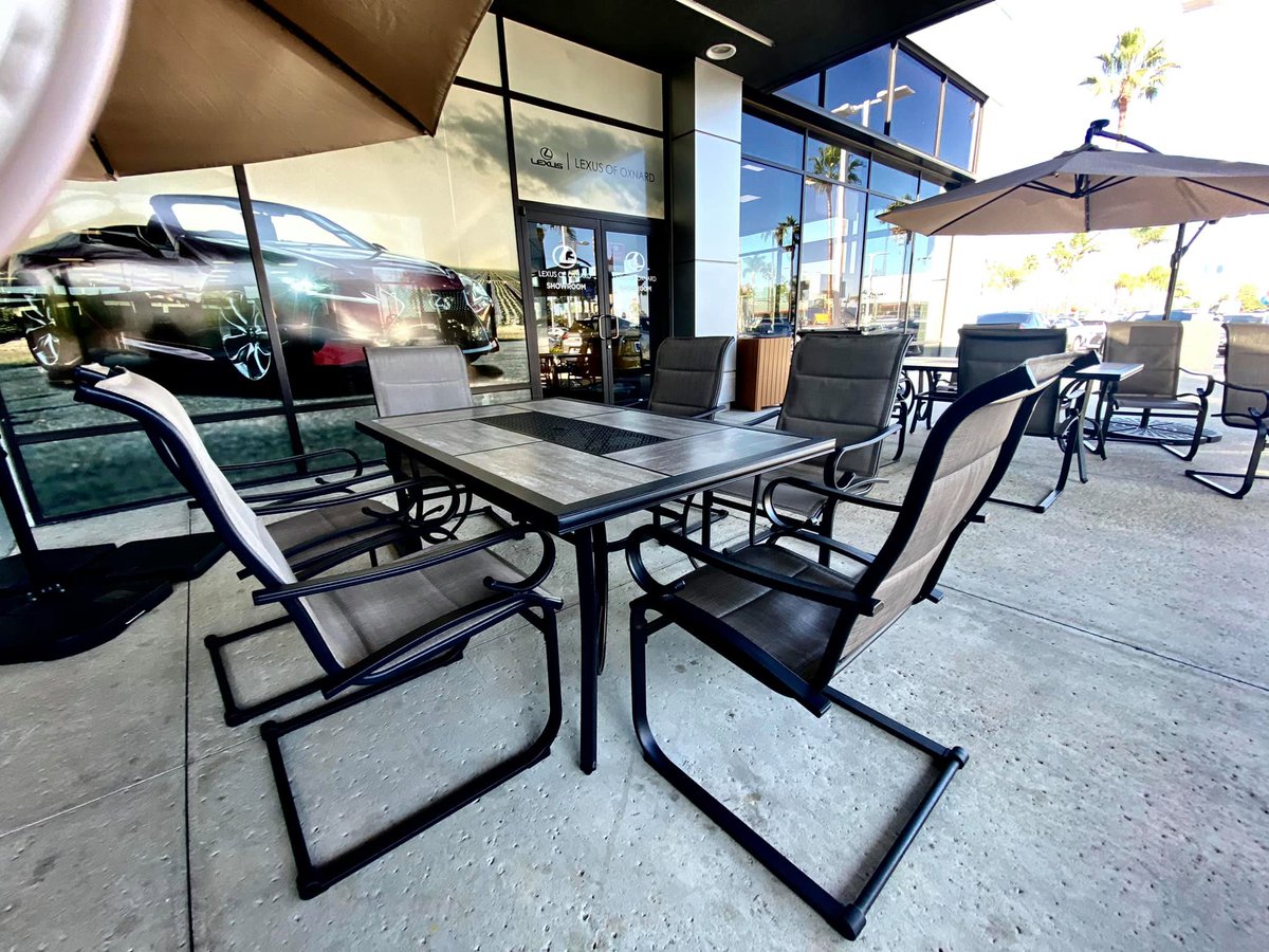 LexusofOxnard's tweet image. Whether you are here at Lexus of Oxnard for Sales or Service, we would like for you to have an amazing experience. 
Lexusofoxnard.com
#lexus #experienceamazing #cleanfacility #wearealwayscleaning #wehearyou #lounge #freewifi #freecoffee #freesnacks #freerefreshments