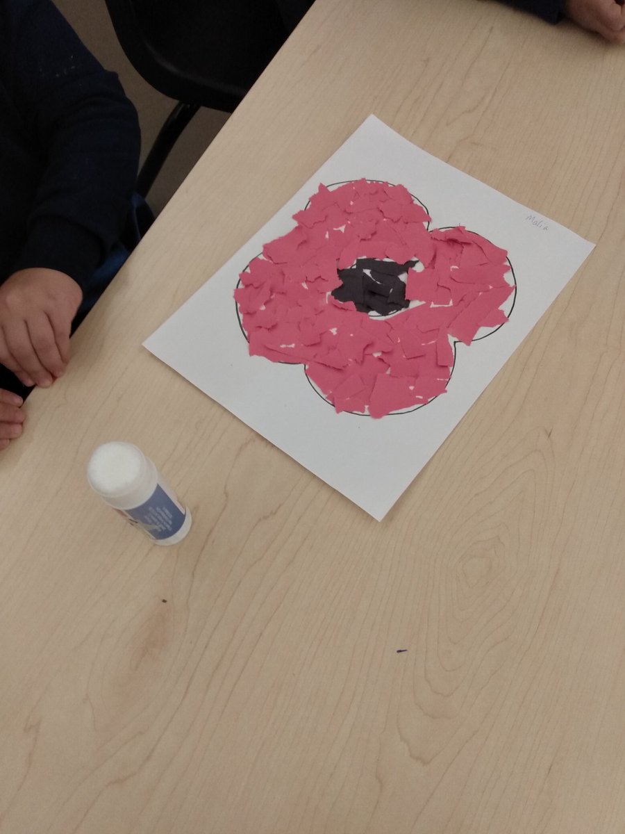 Rip poppy art with kindergarten round 2! Big mess but big fun as we work on our fine motor skills! @CupidoMs <a href="/StGregoryHCDSB/">St. Gregory</a> #thestgregoryway