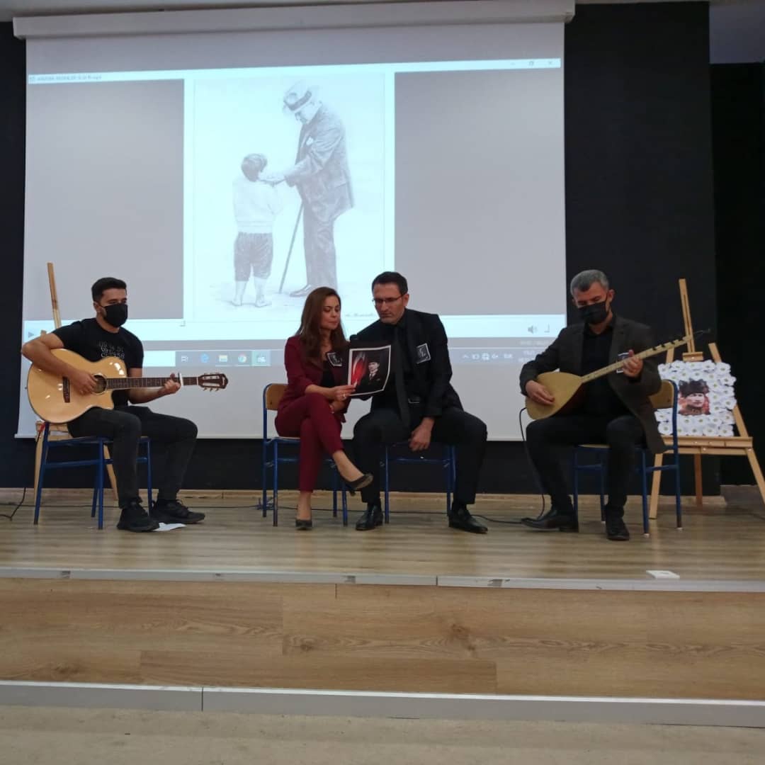 Cumhuriyetimizin kurucusu Mustafa Kemal Atatürk'ü vefatının 83.yıldönümünde sevgi,saygı ve rahmetle andık..