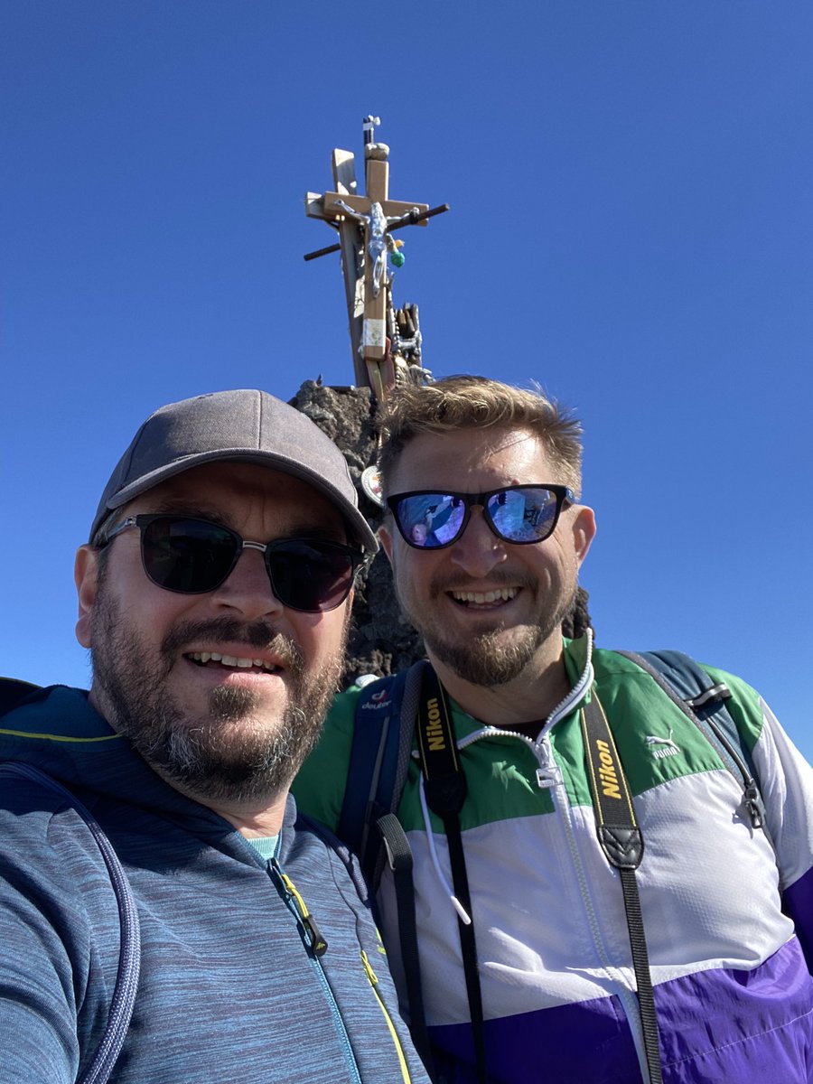 koewetti1's tweet photo. beautiful days with great hikes and many new impressions are unfortunately coming to an end again.  Tomorrow the plane goes back to everyday Corona in Germany ... https://t.co/0DVhQR0QRD